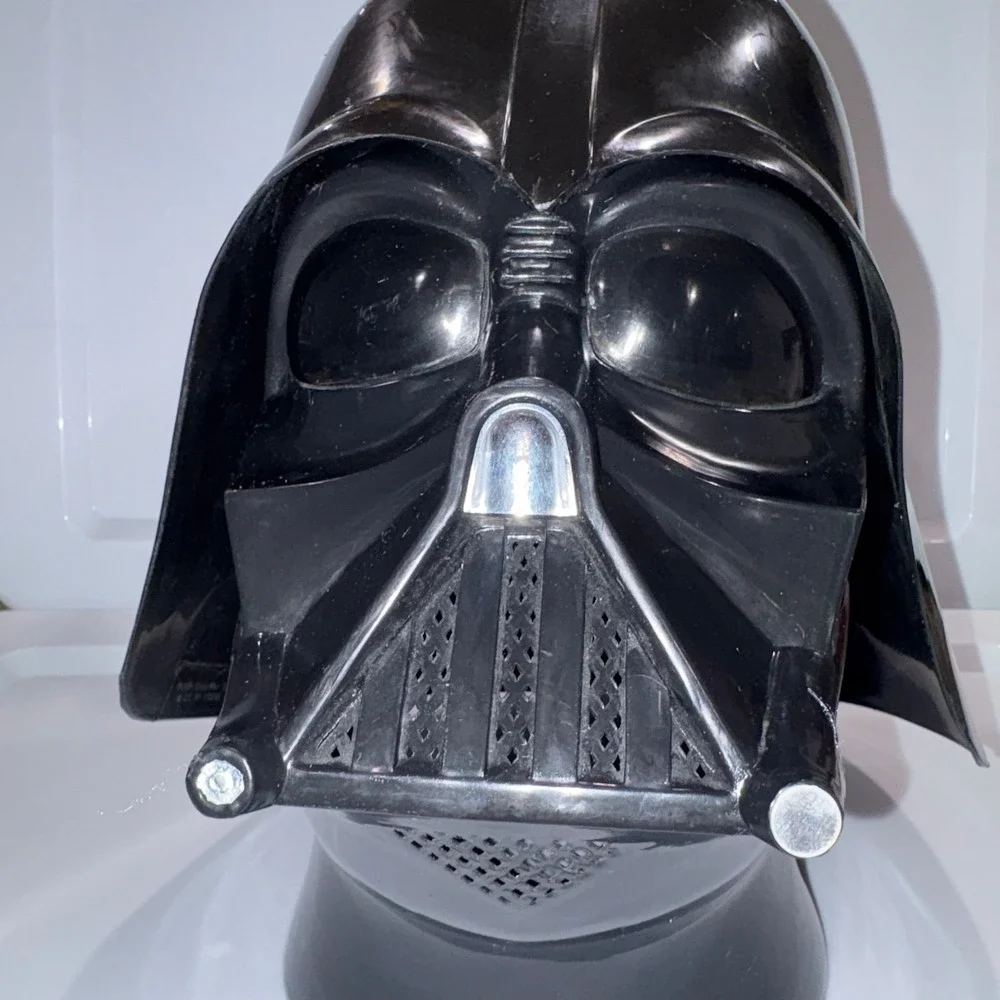 Vintage 1998 Darth Vader Helmet Mask Star Wars Collectible OS Black Lucasfilm